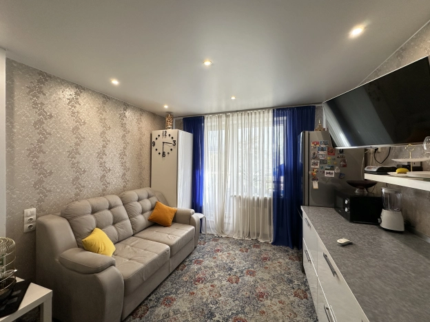 Купить однокомнатную квартиру на улице Плесецкая в Санкт-Петербурге. Вариант № 3779279, 2, площадь -  квм, цена 13000000 рублей