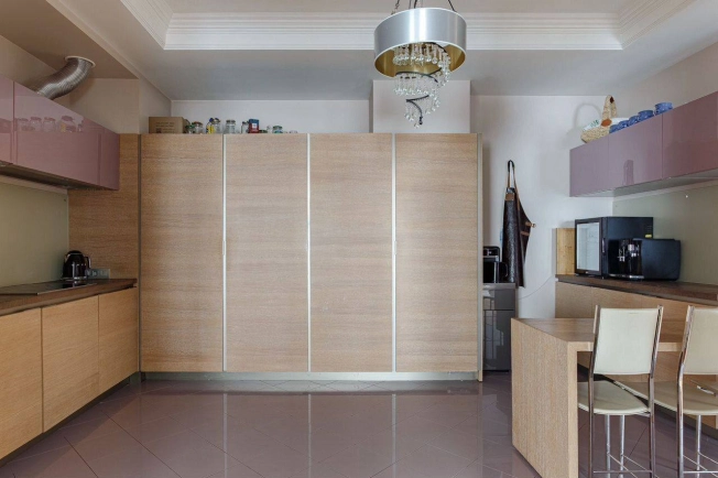 Купить квартиру в Москве. Вариант № 8074308, 34, площадь -  квм, цена 115000000 рублей