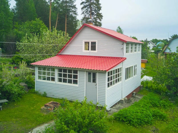 Купить дачу в Республике Карелия. Вариант № 50403, 0, площадь -  квм, цена 2200000 рублей