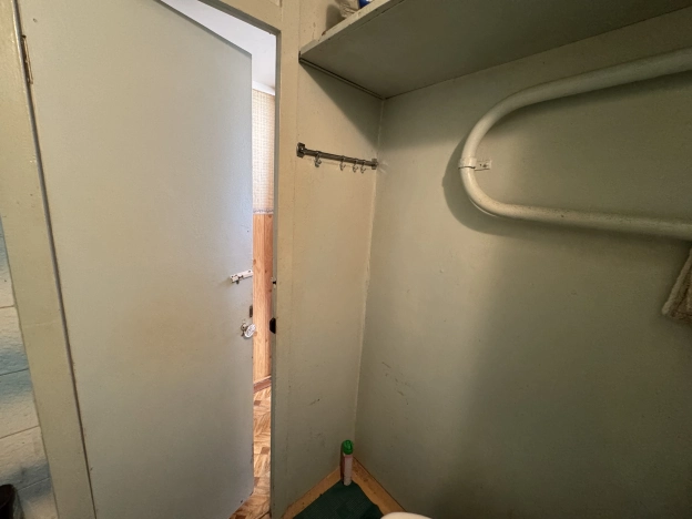 Купить однокомнатную квартиру на вторичке в Волгоградской области. Вариант № 2893605, 16, площадь -  квм, цена 2630000 рублей