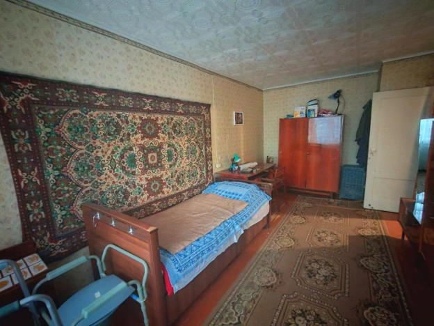 Купить трехкомнатную квартиру в Микрорайоне Лимончики, Ковров в Коврове. Вариант № 9627613, 9, площадь -  квм, цена 2980000 рублей