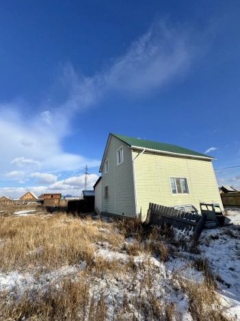 Купить дом в Иркутской области. Вариант № 9191725, 3, площадь -  квм, цена 5800000 рублей