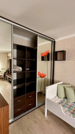 Снять квартиру в Москве. Вариант № 9443501, 1, площадь -  квм, цена 75000 рублей