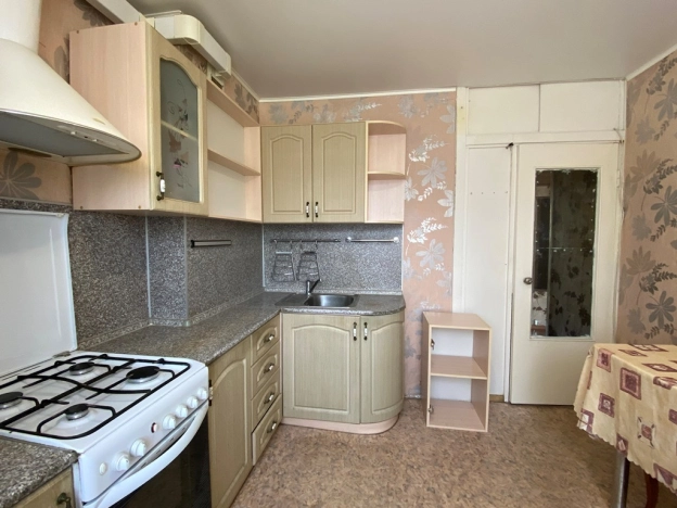 Купить двухкомнатную квартиру на улице Мира в Владимире. Вариант № 5364319, 6, площадь -  квм, цена 4399000 рублей