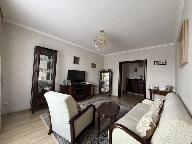 Купить двухкомнатную квартиру в районе Центральный в Калининграде. Вариант № 53435, 2, площадь -  квм, цена 13000000 рублей