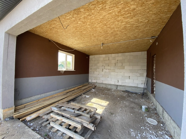 Купить дом в районе Советский в Воронеже. Вариант № 2701940, 4, площадь -  квм, цена 8950000 рублей