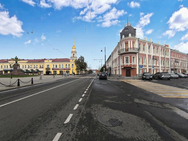 Купить коммерческую недвижимость в Рыбинске. Вариант № 1804252, 3, площадь -  квм, цена 11888000 рублей