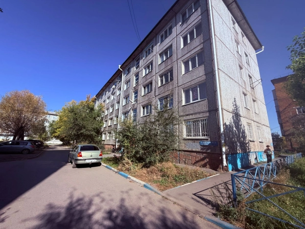 Купить комнату в Омске. Вариант № 5921792, 18, площадь -  квм, цена 1300000 рублей