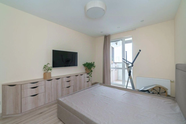 Купить квартиру в Москве. Вариант № 10004966, 28, площадь -  квм, цена 46400000 рублей