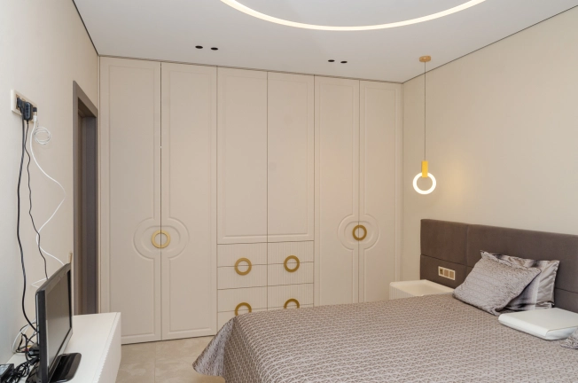 Купить однокомнатную квартиру в ЦАО в Новосибирске. Вариант № 8152765, 36, площадь -  квм, цена 13500000 рублей