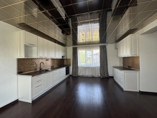 Купить дом на улице Сентябрьская в Раменском. Вариант № 47676, 21, площадь -  квм, цена 11000000 рублей