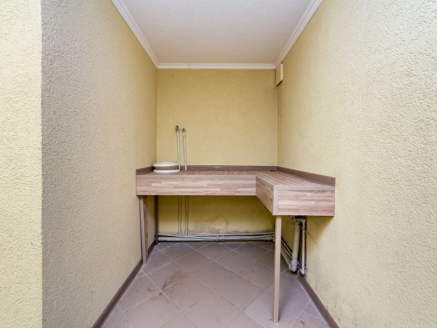 Купить торговые помещения в Калининграде. Вариант № 18275, 20, площадь -  квм, цена 10950000 рублей