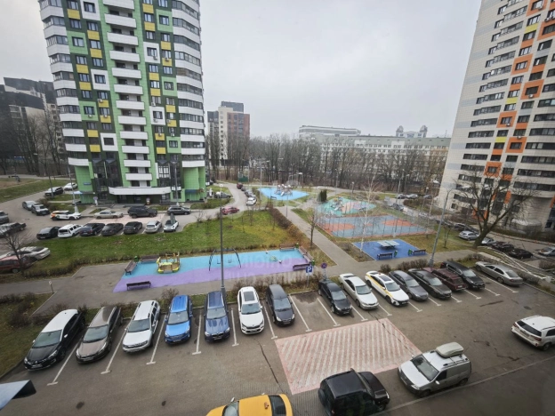 Купить квартиру в Москве. Вариант № 10393000, 16, площадь -  квм, цена 27800000 рублей