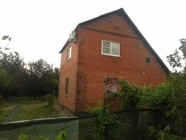 Купить дом в Таганроге. Вариант № 4504, 0, площадь -  квм, цена 2200000 рублей