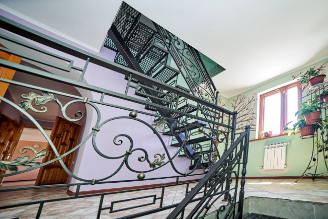 Купить дом в Севастополе. Вариант № 52883, 12, площадь -  квм, цена 19900000 рублей