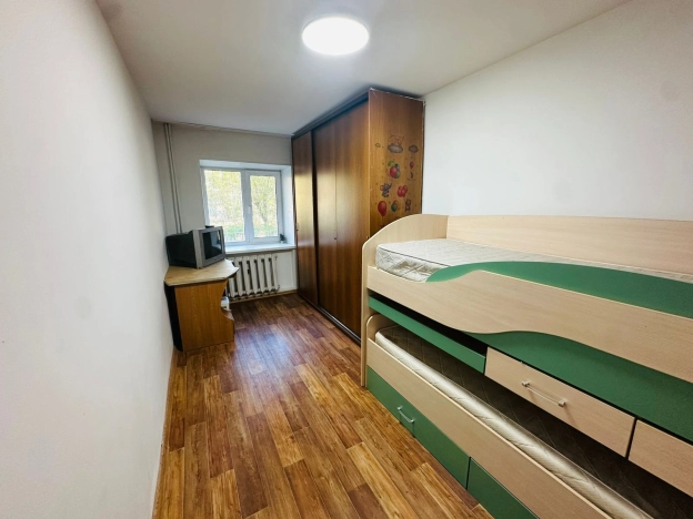 Купить трехкомнатную квартиру в Приморском крае. Вариант № 7240694, 1, площадь -  квм, цена 6200000 рублей