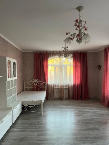 Купить дом на улице Георгия Маляревского в Тобольске. Вариант № 5111286, 22, площадь -  квм, цена 15400000 рублей