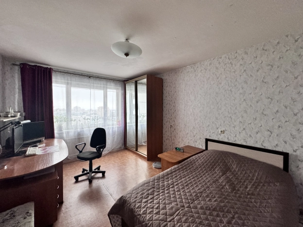 Купить трехкомнатную квартиру в Санкт-Петербурге. Вариант № 9717843, 17, площадь -  квм, цена 19000000 рублей