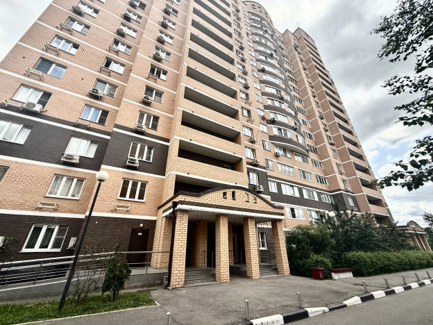 Купить трехкомнатную квартиру на вторичке в Видном. Вариант № 50587, 29, площадь -  квм, цена 28400000 рублей