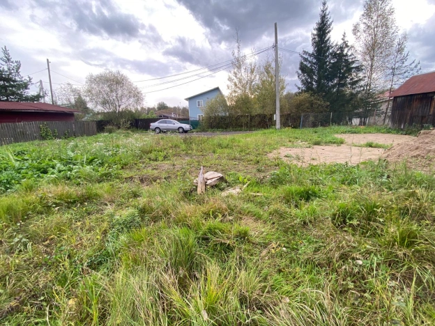 Купить земельный участок у метро Шушары в Санкт-Петербурге. Вариант № 5321425, 1, площадь -  квм, цена 3700000 рублей