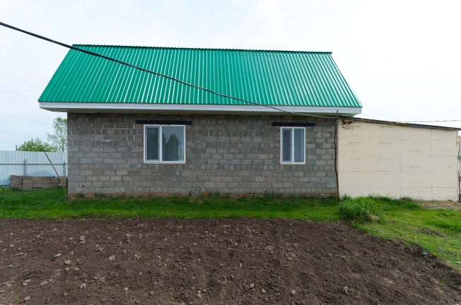 Купить дом в Микрорайоне Восточный, Тобольск в Тобольске. Вариант № 2438, 24, площадь -  квм, цена 3500000 рублей