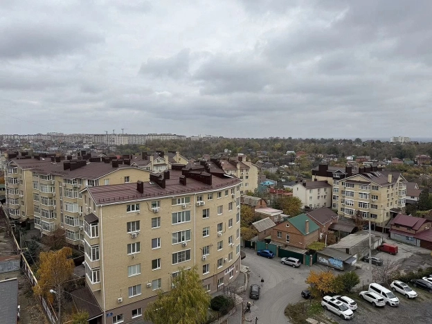 Купить двухкомнатную квартиру в Ростовской области. Вариант № 9968306, 19, площадь -  квм, цена 6800000 рублей