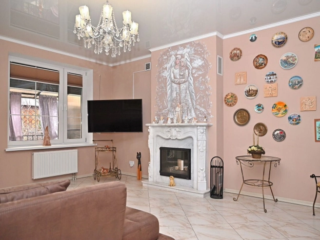 Купить таунхаус в Калининграде. Вариант № 8865593, 1, площадь -  квм, цена 19999900 рублей