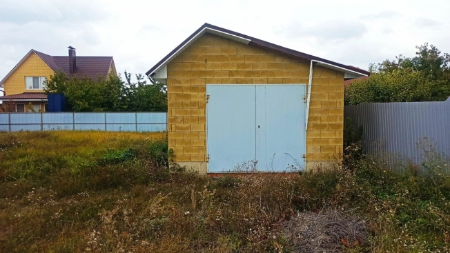 Купить дом на улице Везельская в Белгороде. Вариант № 6849640, 25, площадь -  квм, цена 6000000 рублей