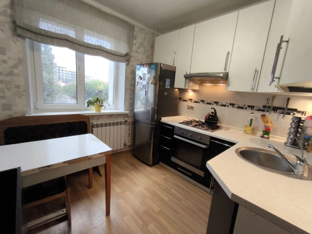 Купить квартиру в Белгороде. Вариант № 10442775, 2, площадь -  квм, цена 4650000 рублей