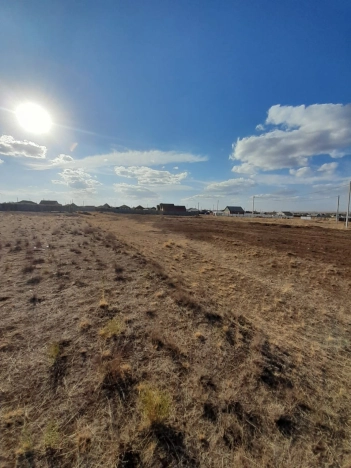 Купить земельный участок на улице Заречная в Республике Калмыкия. Вариант № 16372, 2, площадь -  квм, цена 350000 рублей