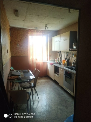 Купить трехкомнатную квартиру в Калининградской области. Вариант № 9276666, 10, площадь -  квм, цена 3100000 рублей