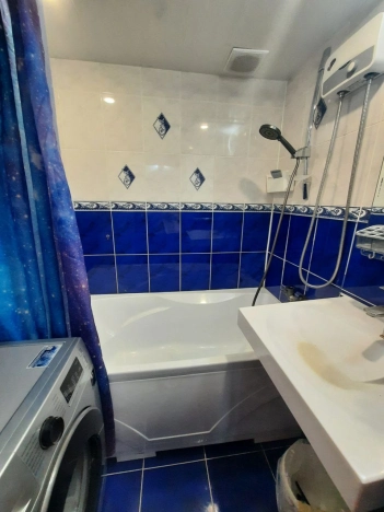 Снять квартиру в Тобольске. Вариант № 10267708, 12, площадь -  квм, цена 40000 рублей