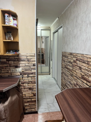 Купить двухкомнатную квартиру на улице Петухова в Новосибирске. Вариант № 1769944, 8, площадь -  квм, цена 3760000 рублей