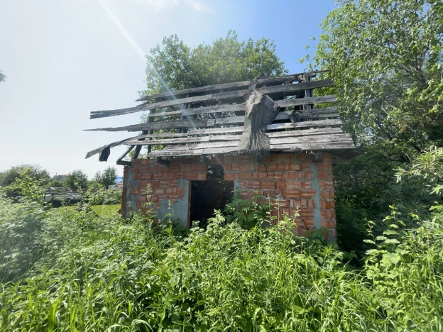 Купить земельный участок в Тобольске. Вариант № 7518252, 2, площадь -  квм, цена 300000 рублей