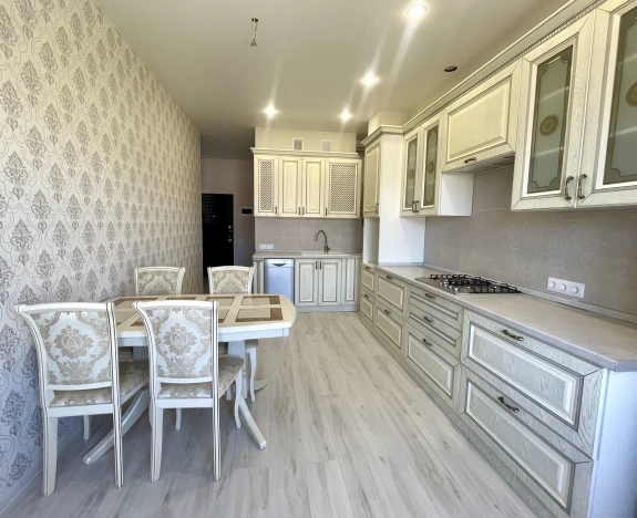 Купить однокомнатную квартиру в районе Приморский в Новороссийске. Вариант № 60424, 0, площадь -  квм, цена 7400000 рублей