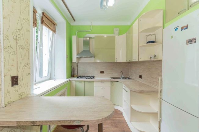 Купить квартиру на улице Усти-на-Лабе в Владимире. Вариант № 56224, 1, площадь -  квм, цена 3675000 рублей