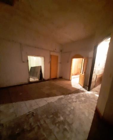 Купить коммерческую недвижимость свободного назначения в Омске. Вариант № 3393, 12, площадь -  квм, цена 15500000 рублей