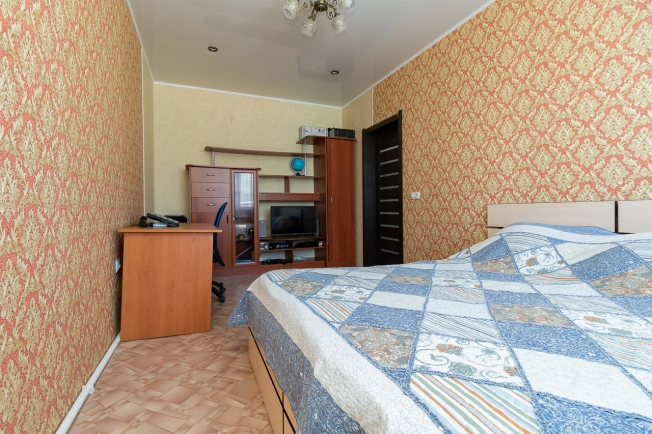 Купить дом в Омске. Вариант № 5779, 32, площадь -  квм, цена 9360000 рублей