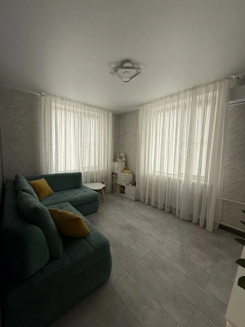 Купить двухкомнатную квартиру в Ростовской области. Вариант № 9321628, 0, площадь -  квм, цена 7799999 рублей