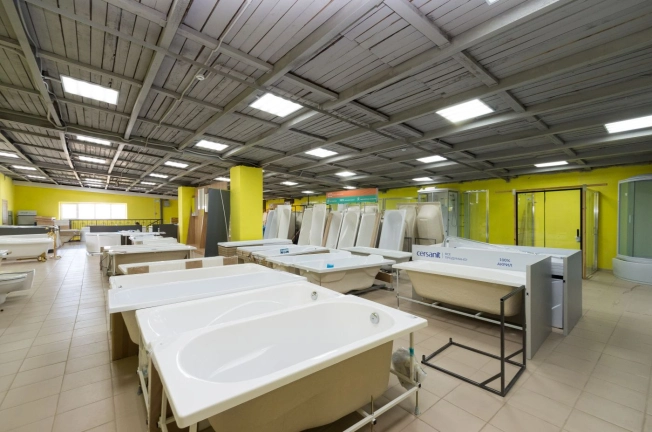 Купить коммерческую недвижимость в Тобольске. Вариант № 1556, 12, площадь -  квм, цена 39000000 рублей