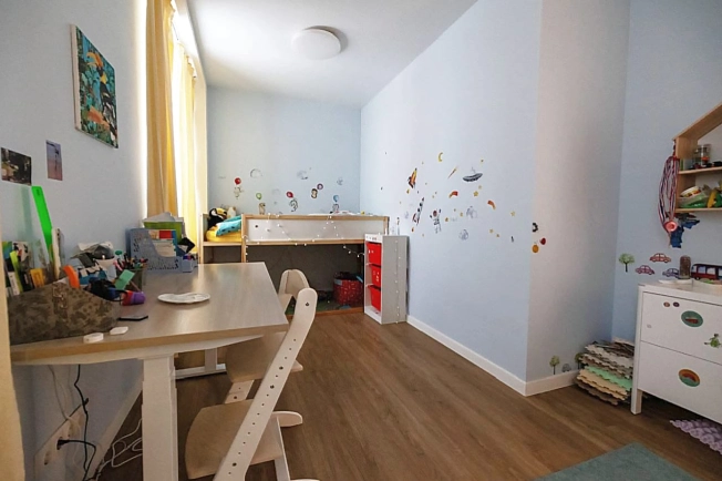 Купить трехкомнатную квартиру на улице Полевая в Нижегородской области. Вариант № 58553, 7, площадь -  квм, цена 35000000 рублей