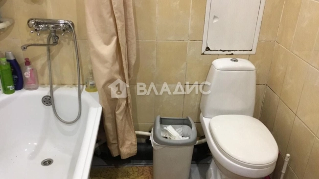 Купить квартиру на вторичке в районе Октябрьский в Владимире. Вариант № 4538, 12, площадь -  квм, цена 2800000 рублей