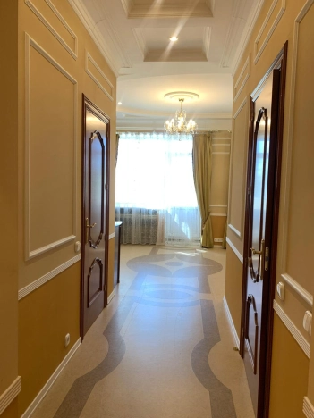 Купить четырехкомнатную квартиру в Амурской области. Вариант № 2732276, 17, площадь -  квм, цена 29000000 рублей