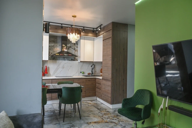 Купить однокомнатную квартиру в районе Октябрьский в Ростове-на-Дону. Вариант № 2501572, 3, площадь -  квм, цена 6500000 рублей