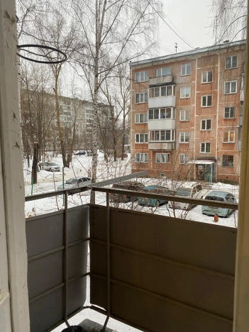 Купить трехкомнатную квартиру в Новосибирской области. Вариант № 9935229, 24, площадь -  квм, цена 4500000 рублей