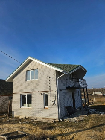 Купить дом в Элисте. Вариант № 10006556, 0, площадь -  квм, цена 4500000 рублей