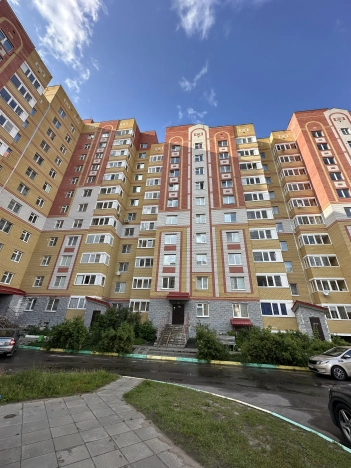 Купить трехкомнатную квартиру в Республике Марий эл. Вариант № 56749, 0, площадь -  квм, цена 8999999 рублей