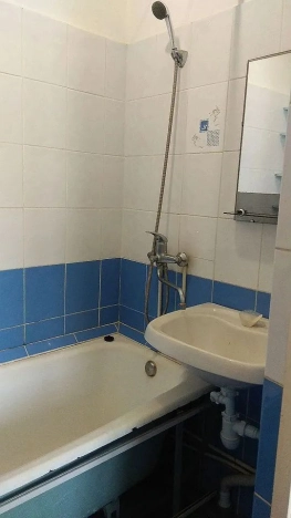 Купить квартиру на улице Калинина в Тобольске. Вариант № 10985711, 9, площадь - квм, цена 2750000 рублей