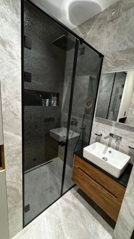 Купить двухкомнатную квартиру на улице Профсоюзная в Москве. Вариант № 10611454, 8, площадь -  квм, цена 42000000 рублей