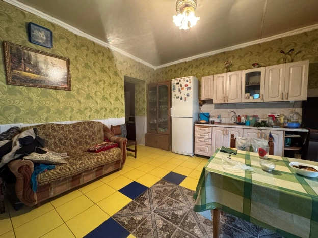 Купить дом на улице Веткаловой в Элисте. Вариант № 6765, 8, площадь -  квм, цена 5500000 рублей